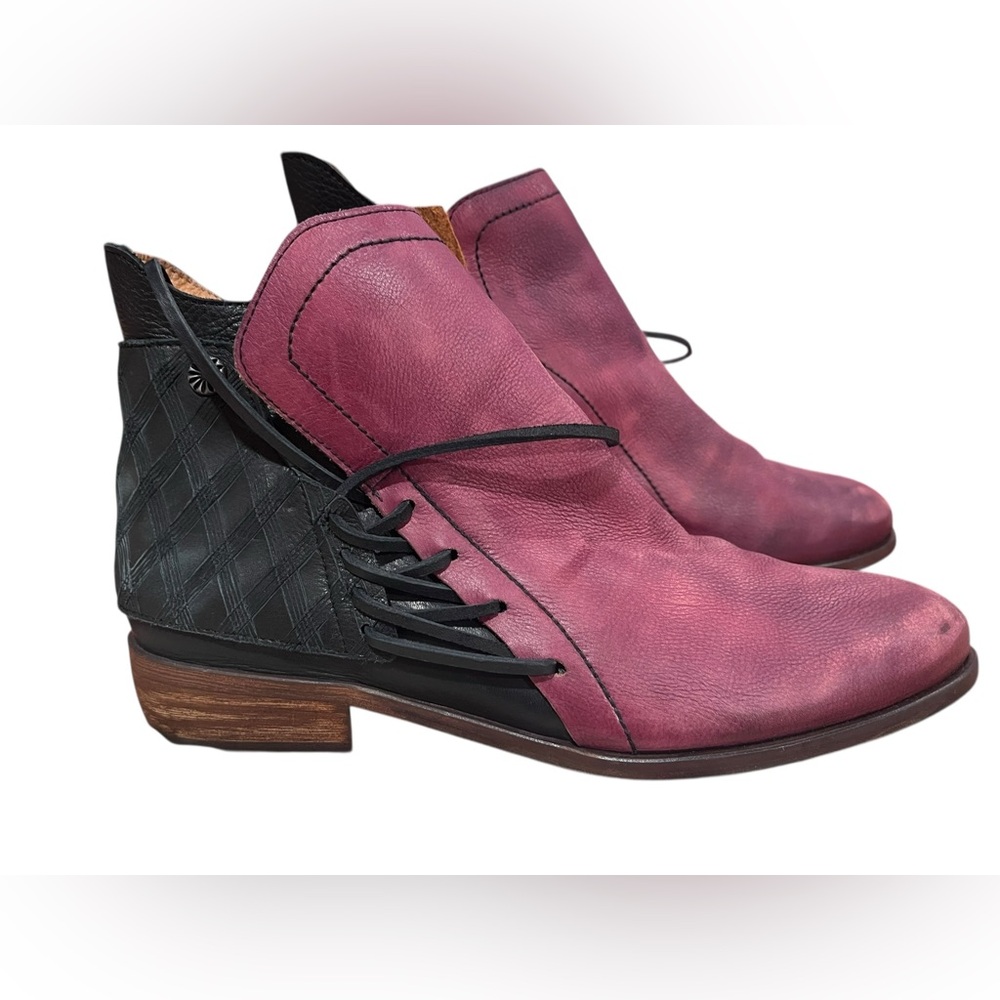 NEW Veracruz Artisan Leather Plum & Black Lace Up Ankle Boots Size 41